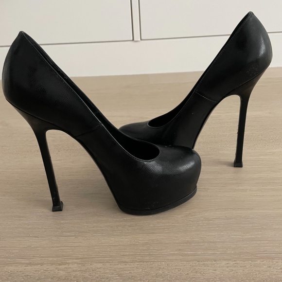 Yves Saint Laurent Tribtoo Stiletto Pump - Picture 3 of 5